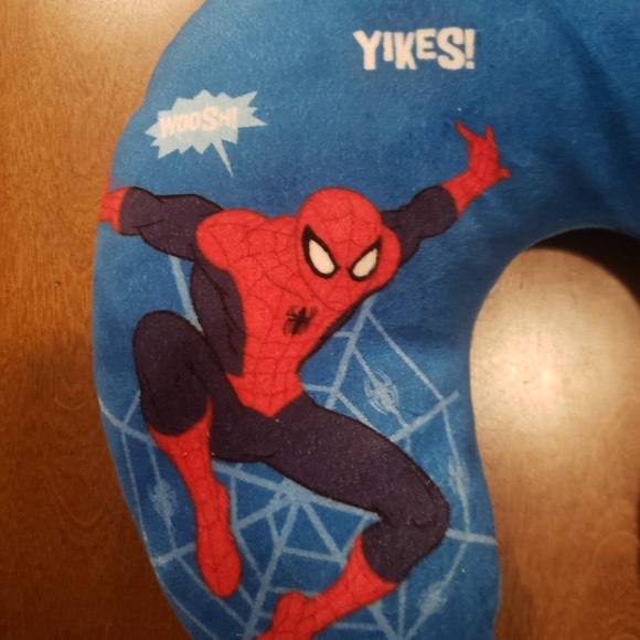 Spider-man Spiderman Neck Pillow - Picture 3 of 6
